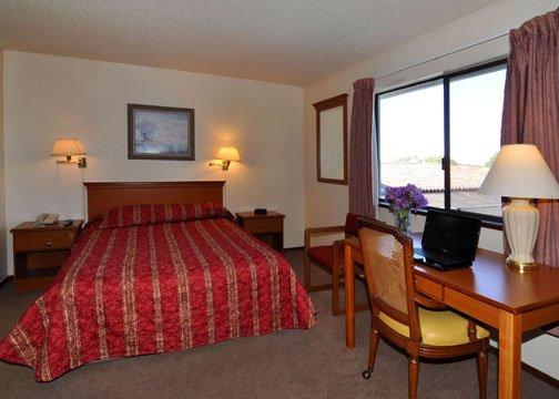 Marinwood Inn & Suites Новато Екстериор снимка